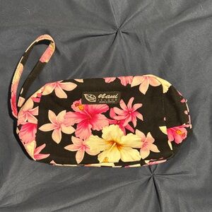 Nani Island Floral Wristlet